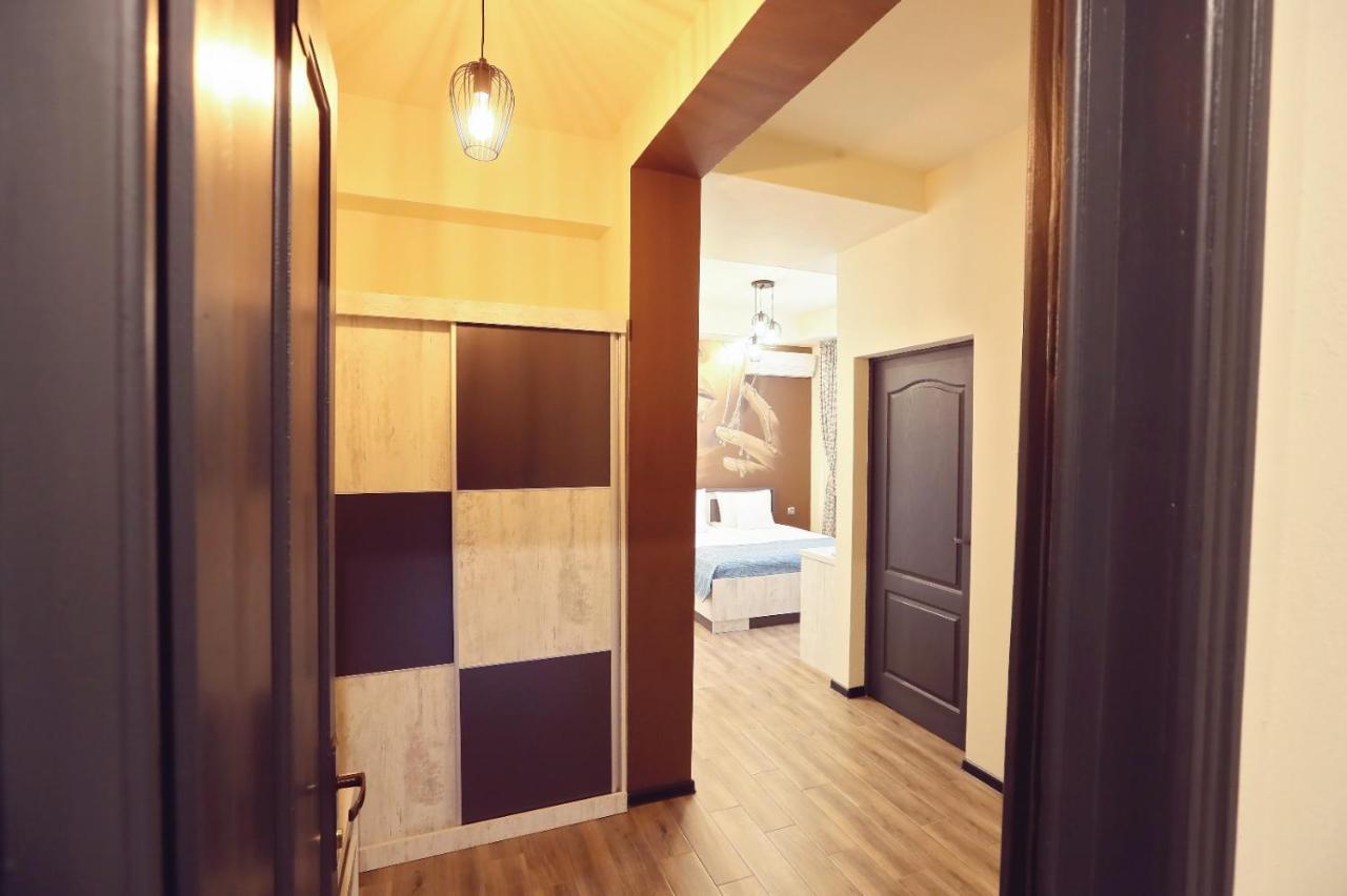 באילה אונו מאי Dezire Guesthouse מראה חיצוני תמונה