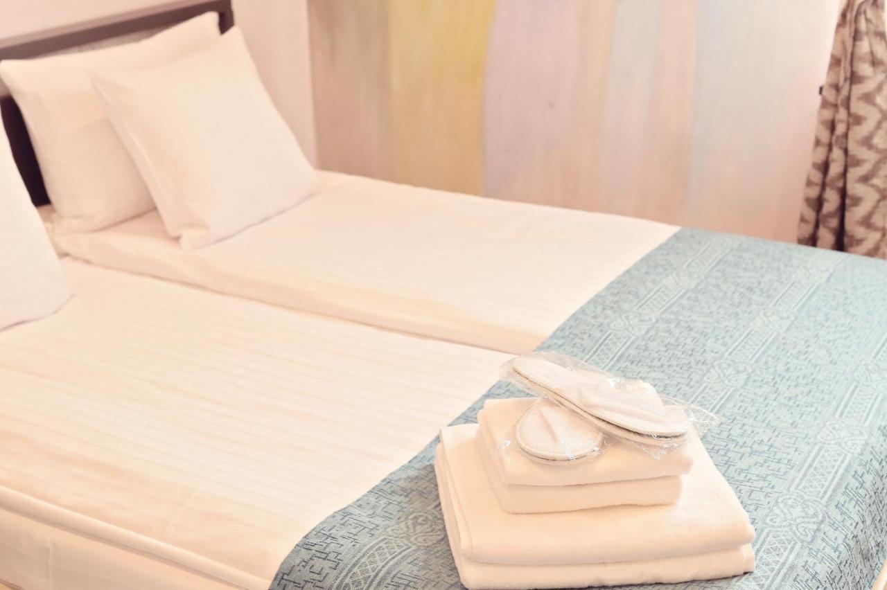 באילה אונו מאי Dezire Guesthouse מראה חיצוני תמונה