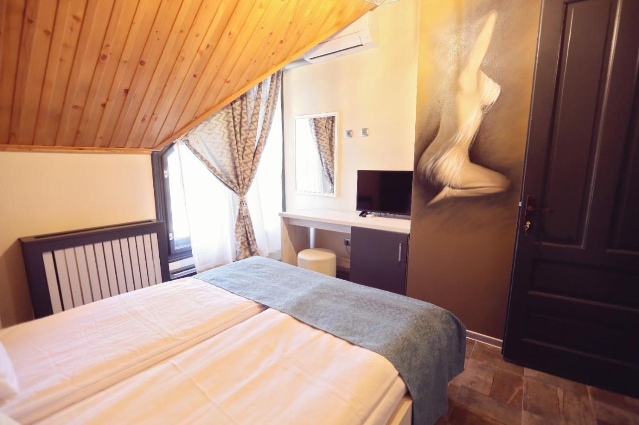 באילה אונו מאי Dezire Guesthouse מראה חיצוני תמונה