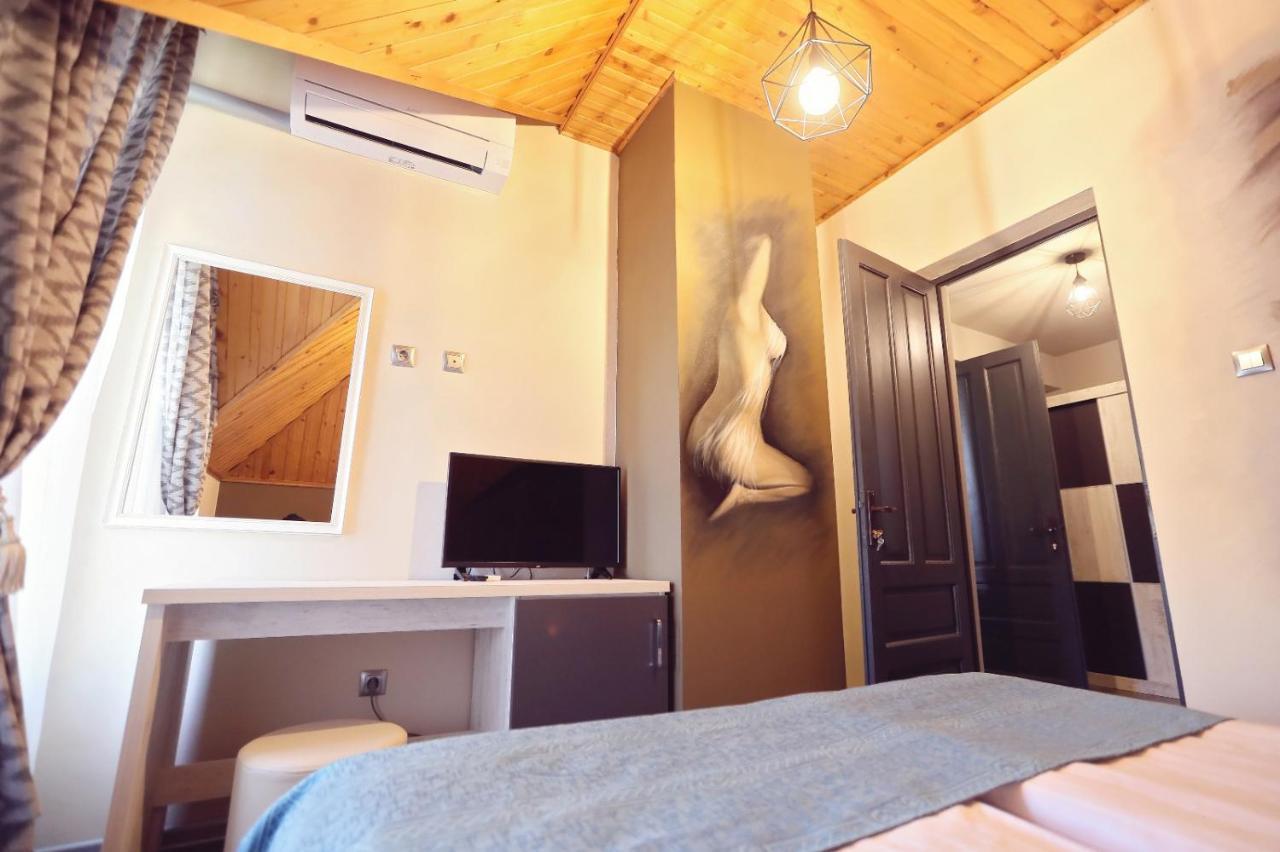 באילה אונו מאי Dezire Guesthouse מראה חיצוני תמונה