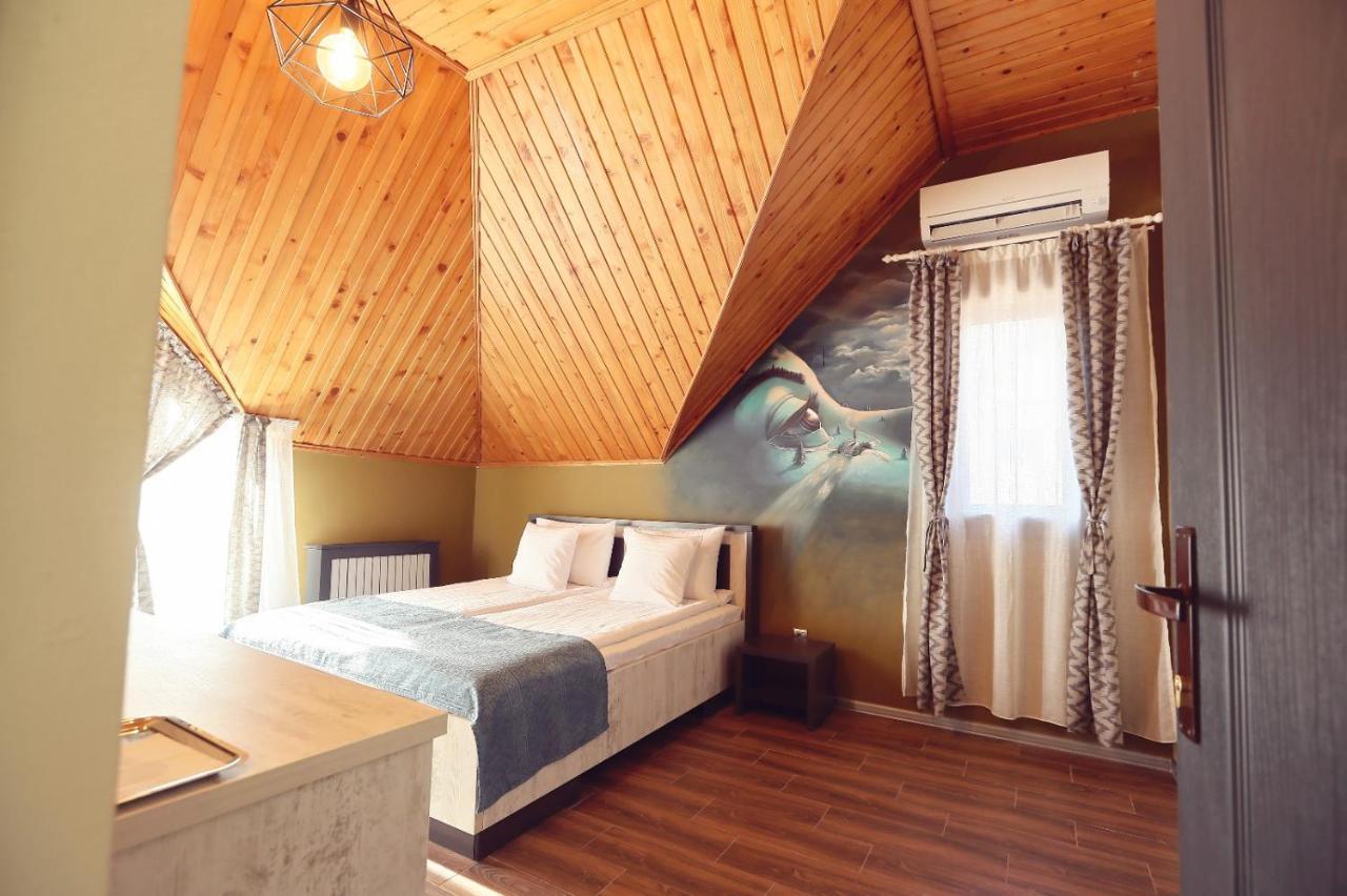 באילה אונו מאי Dezire Guesthouse מראה חיצוני תמונה