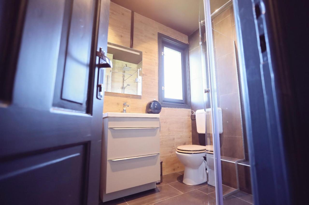 באילה אונו מאי Dezire Guesthouse מראה חיצוני תמונה